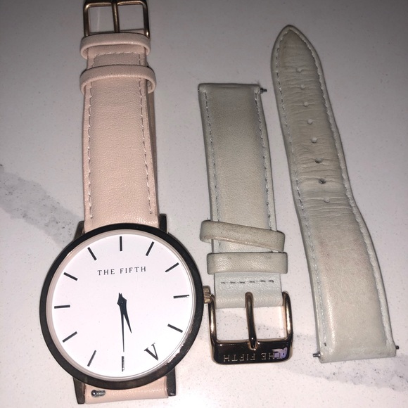 the 5th SoHo rosegold watch (pink+grey straps) - Picture 3 of 8